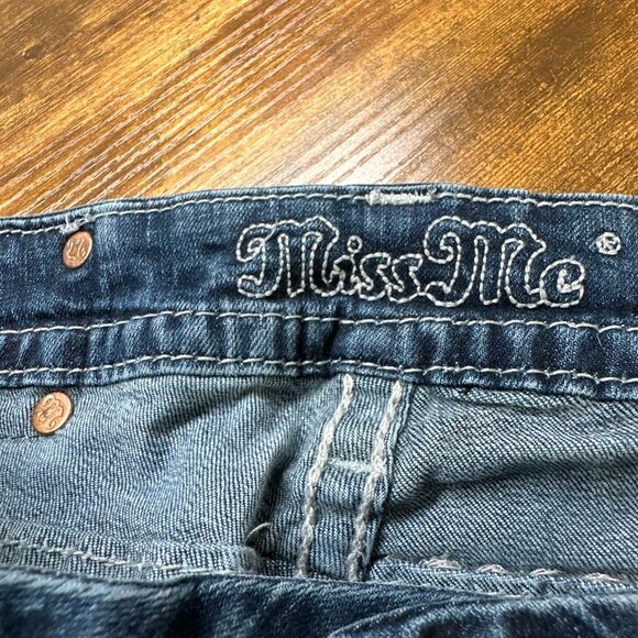 Miss Me Women’s Jeans size 30 Mid Rise Skinny Embellished Denim Pockets ME8545SR - Picture 8 of 12